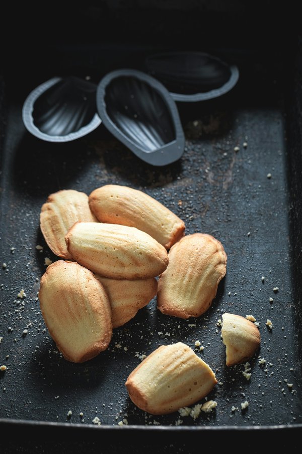 Quels sont les secrets pour réussir des madeleines à la vanille avec une bosse parfaite ?